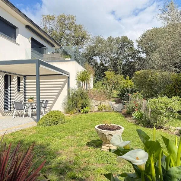 T3 Rez de villa à Ajaccio, Casa Alivu, хотел в Аячо