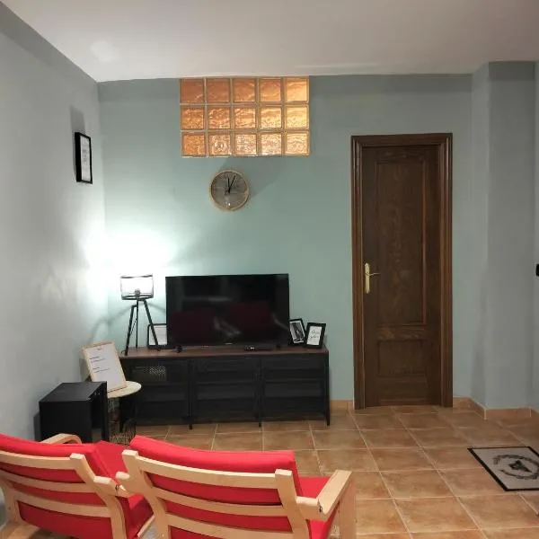 Modern Flat in Guejar Sierra, Hotel in Güéjar-Sierra