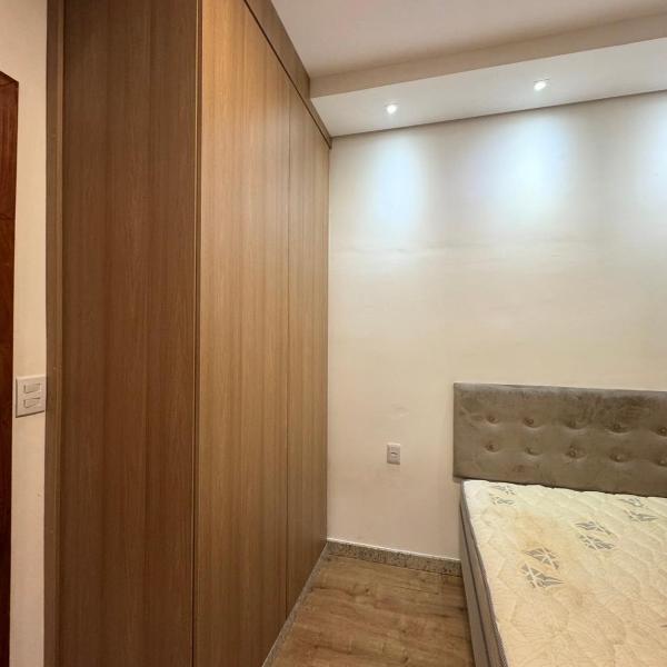 STUDIO Flat B