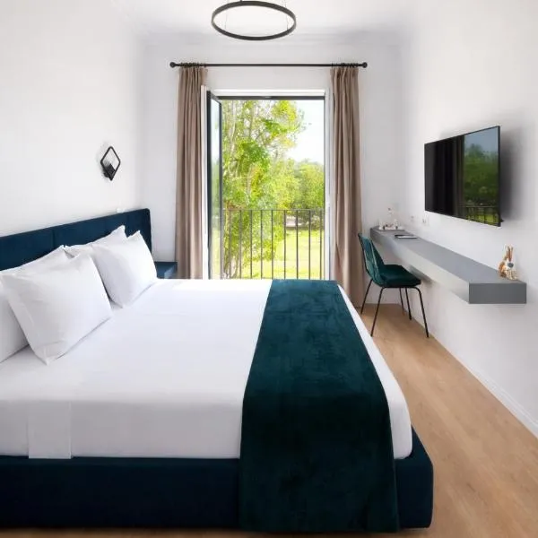 Nerium Garden Inn Tirana Airport, hotel em Rinas