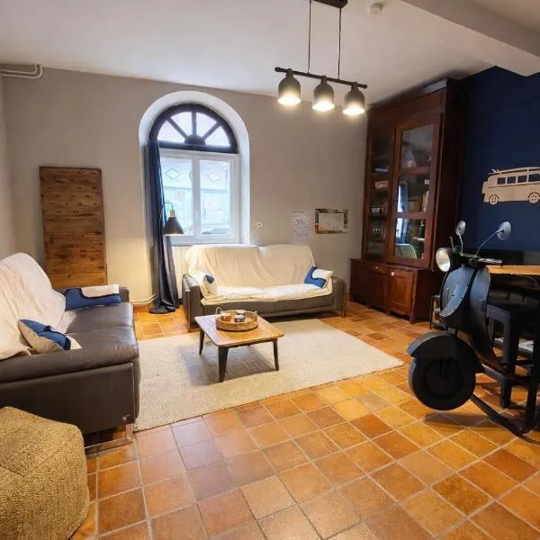 Monein में, होटल Superbe maison de ville 4 étoiles rénovée 4 chambres extérieur tout à pied