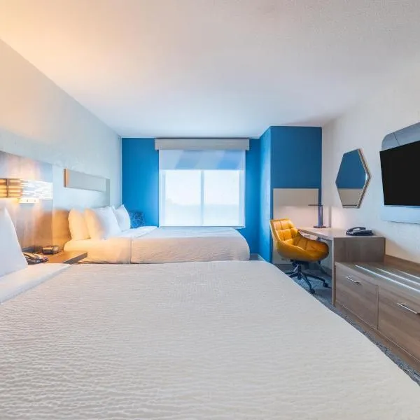 Holiday Inn Express & Suites Kansas City Airport by IHG, hotel a Kansas City