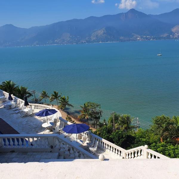 Condomínio com vista incrível para o Mar