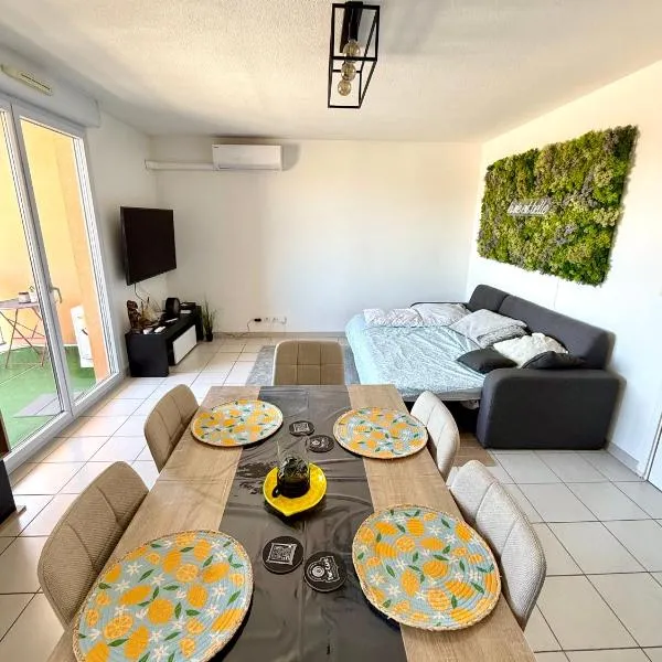 Appartement vue Mont Ventoux, hotel u gradu 'Carpentras'