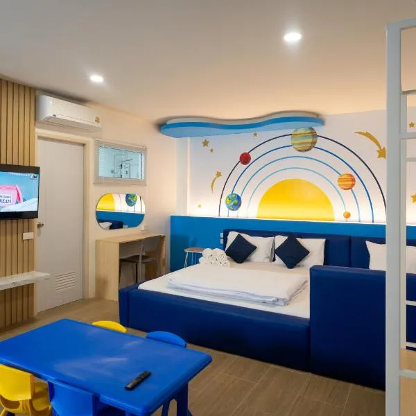 KYP Hotel โรงแรมขุนยูวเพลส، فندق في فانغ