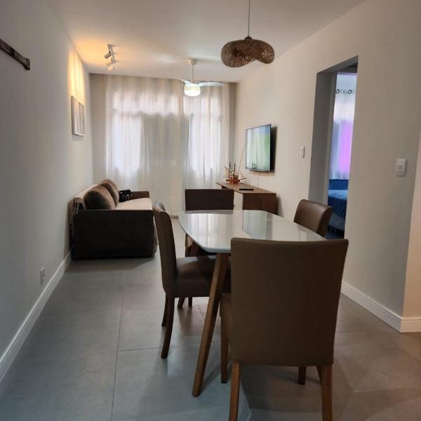 Apartamento na quadra do mar em Jardim Camburi