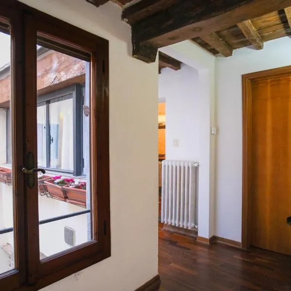 Drago D'oro Boutique Apartment, hotel en Florence