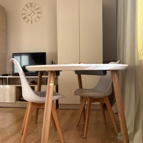 TREFOIL, Hotel in Lori Berd