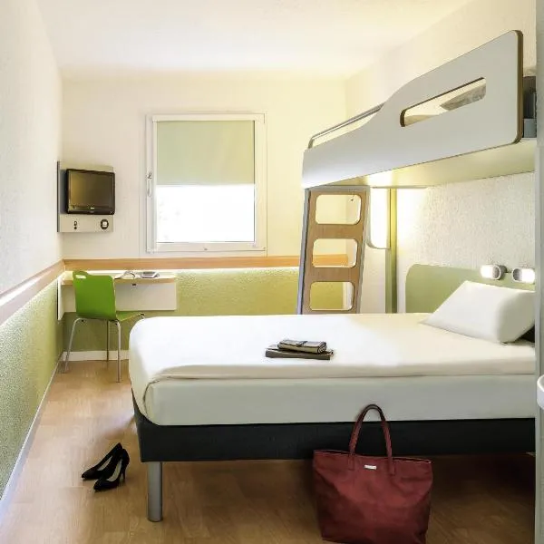 ibis budget Lisieux, hotel v mestu Lisieux