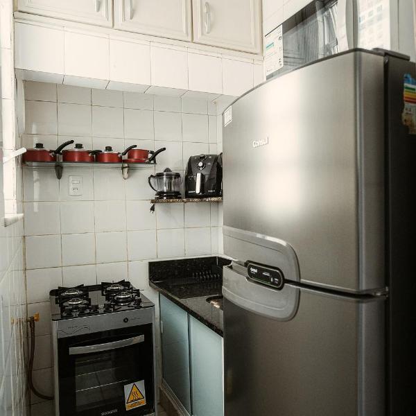 Apartamento para 4 pessoas com vista mar lateral - Foto 4