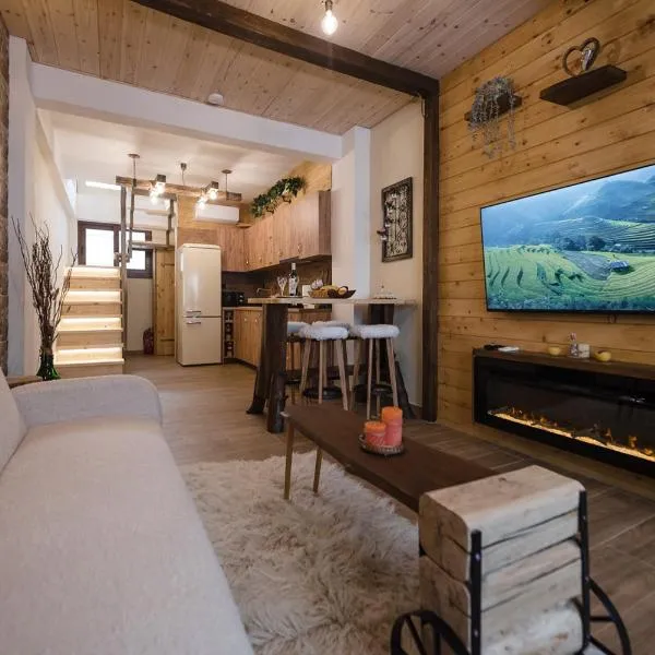 Wooden Oasis in Volos Center, hotell i Volos