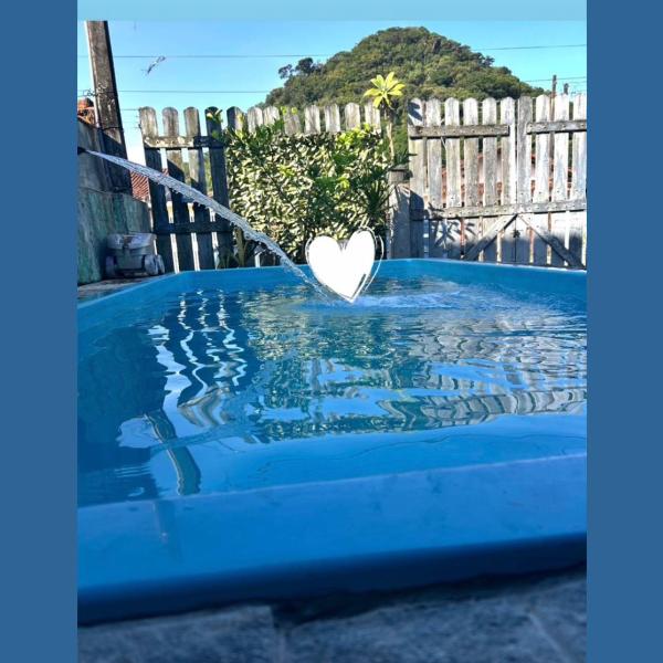 Recanto da Família, casa com piscina na Praia do Itaoca em Mongaguá