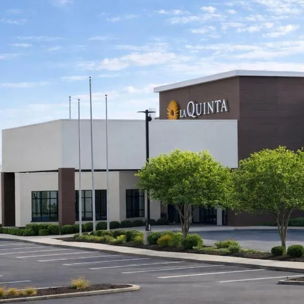 La Quinta Inn & Suites by Wyndham Miamisburg Dayton South โรงแรมในไมอามีส์เบิร์ก