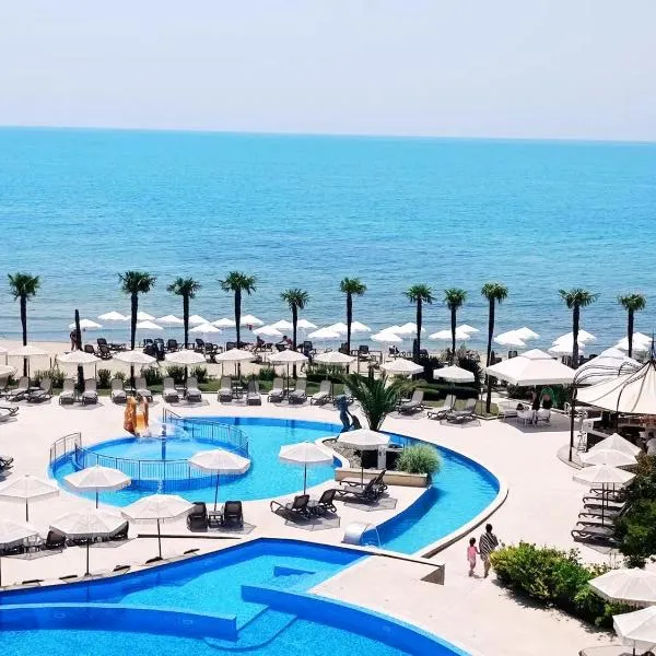 Sandy Bay Resort - All Inclusive Private Beach Hotel, hotel v mestu Sveti Vlas