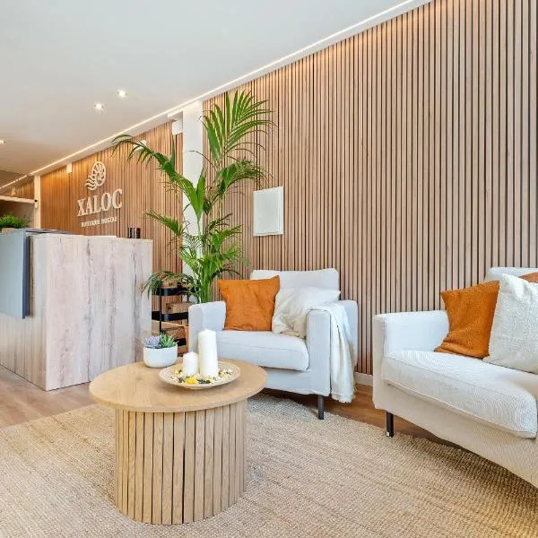 Hauzify I Xaloc Boutique Hostal, hotel in Pineda de Mar