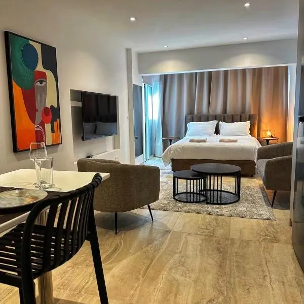 J Aurora, Hotel in Nikosia