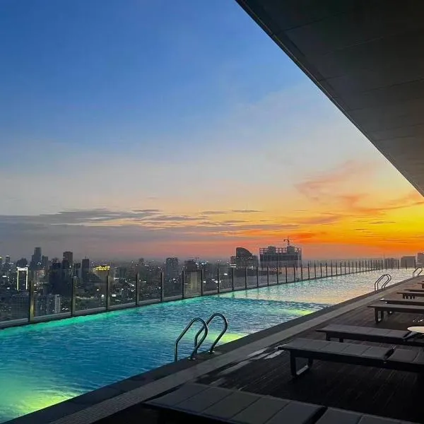 Riva Hotel — None, Phnom Penh