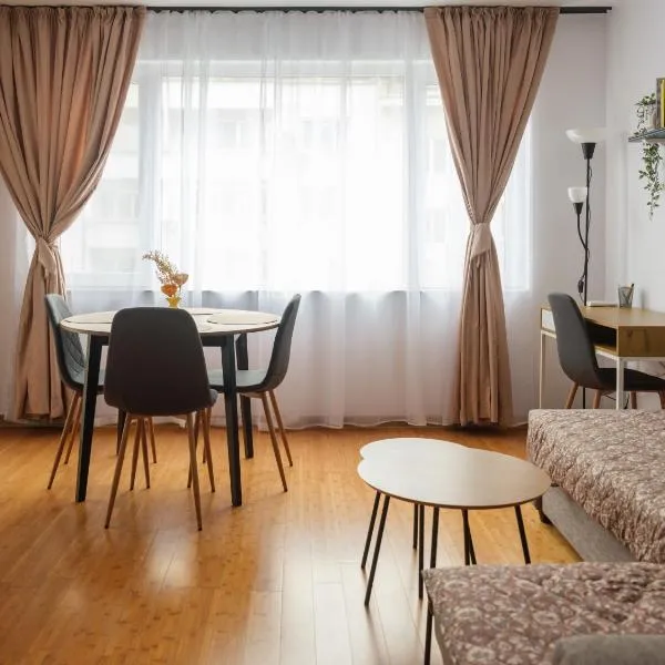 Shazam Apartment Central, Stylish & Cozy near AUBG – hotel w mieście Błagojewgrad