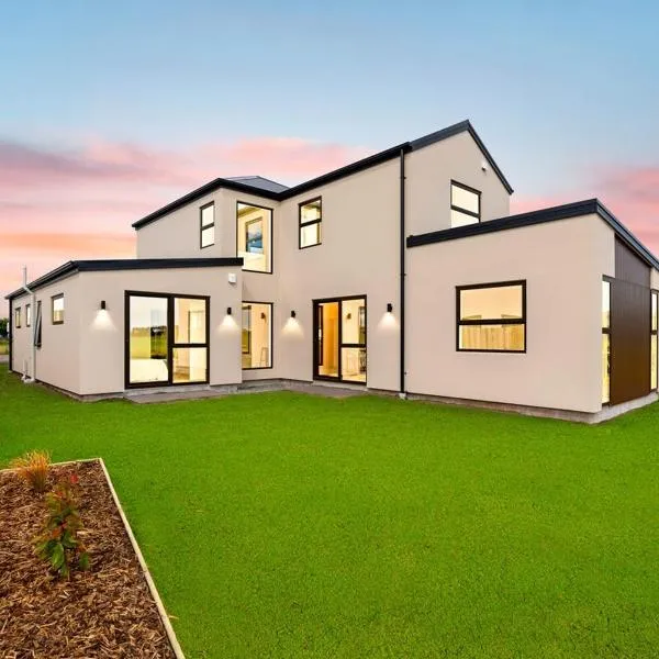 Lovely Home in Halswell - near everything, hotel in Christchurch