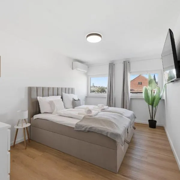 BUSINESS&FAMILY - TOP LAGE, Parkplatz, WASEN, Klima, Netflix, 100qm – hotel w Stuttgarcie