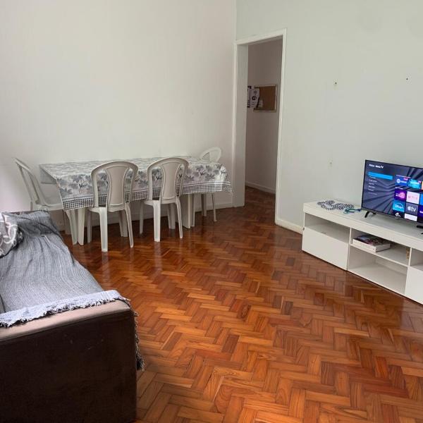 Simples e Econômico ao lado da Barra e da UFBA - Com Ar Condicionado - Foto 5