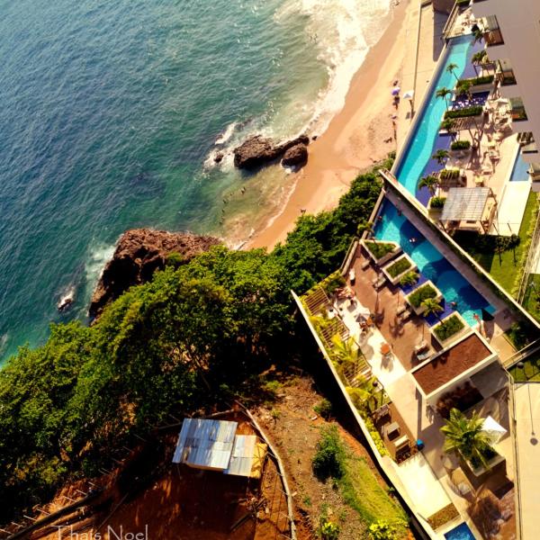 BEACH CLASS - Novo com Acesso Privativo à Praia - Quarto e Sala com Varanda na Orla Barra-Ondina