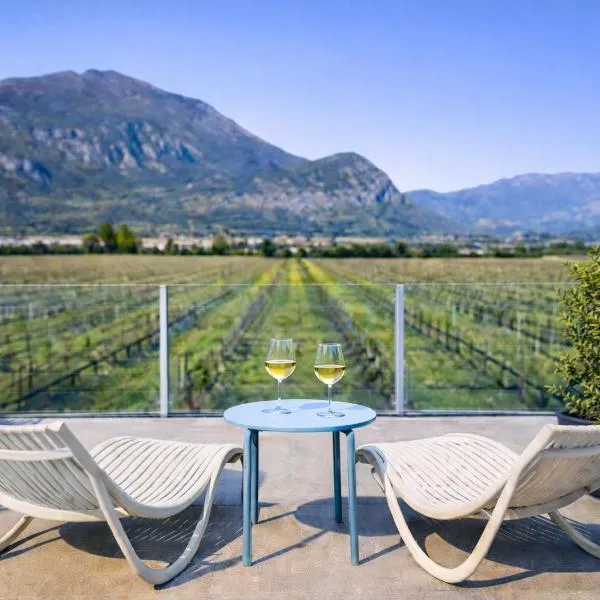 Rolly - Rooms & Restaurant, hôtel à Riva del Garda