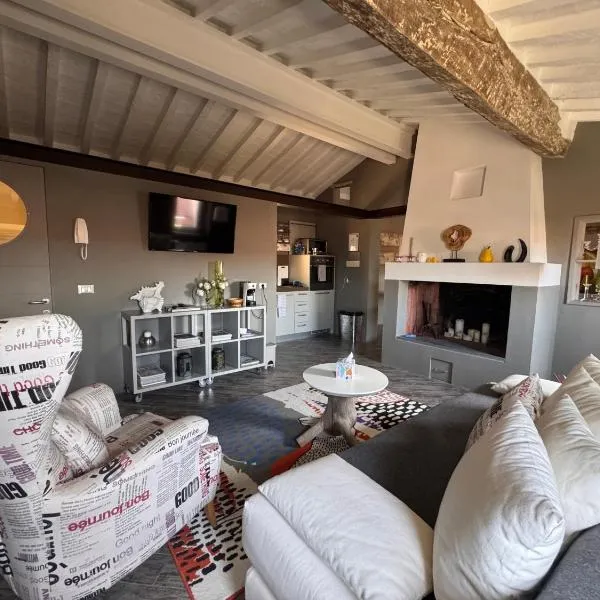 La Casetta di Borgo Appartamento Albero, hotel di Laiatico