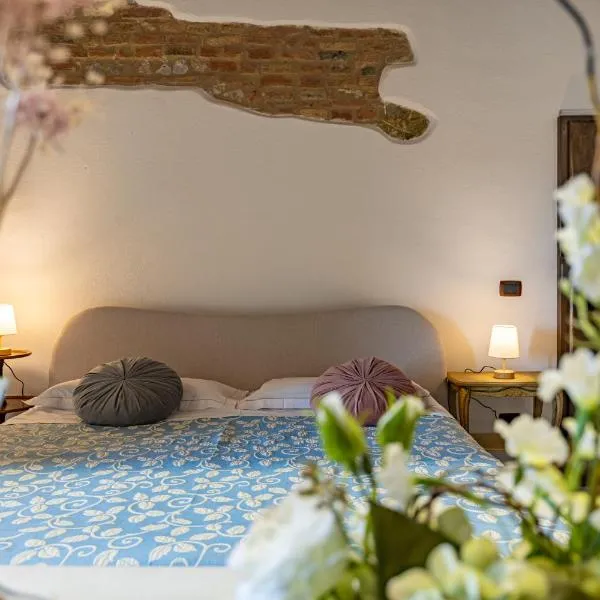 Pociano 1863 - Country House with Stunning view of Siena, Hotel in Monteroni dʼArbia