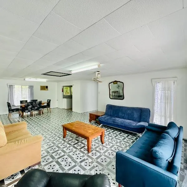 Ocean Cottage - Entire Place in Nukualofa Town Center, hotel in Nuku‘alofa