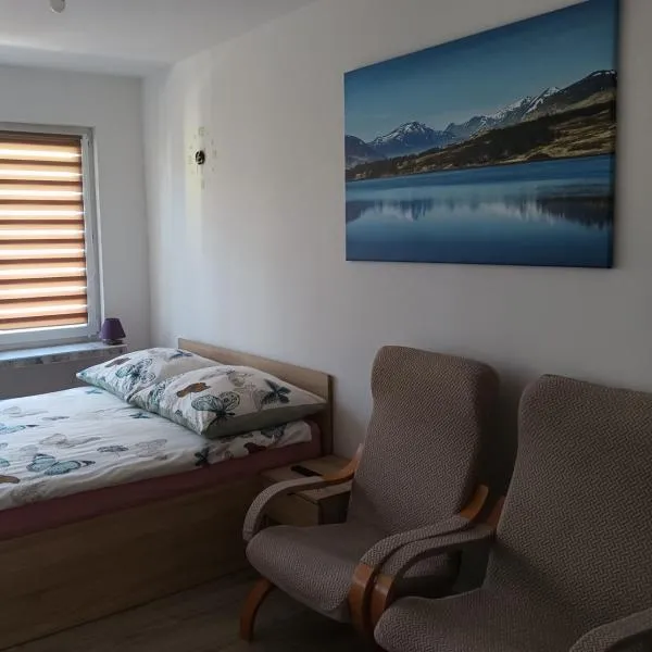 Małe M&J, hotel i Stalowa Wola