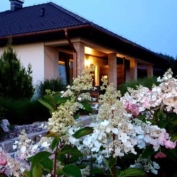 Tajemniczy Ogród Szczytna - Bed & Breakfast โรงแรมในซชิทนา