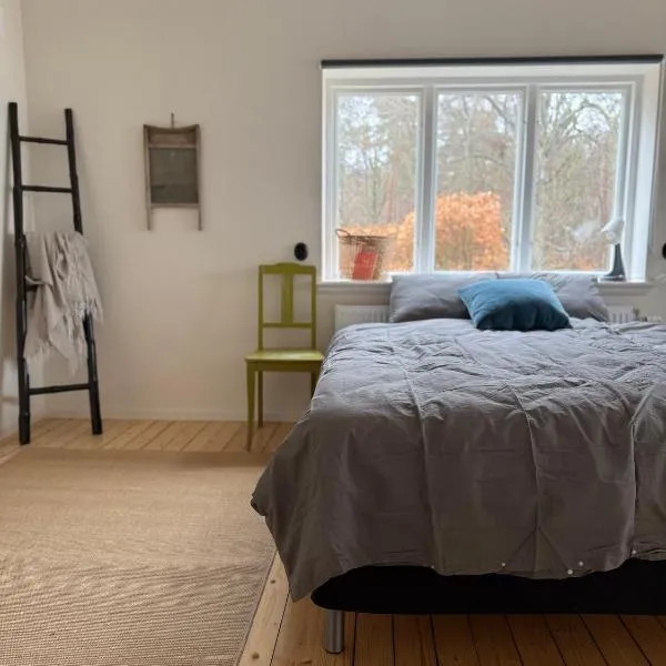 Fiskarhuset seaside cottage 2-6 pax, hotel en Sjöbo
