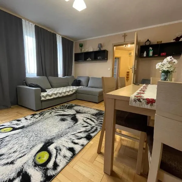 Apartament MARS z bezpłatnym parkingiem, hotel a Kielce