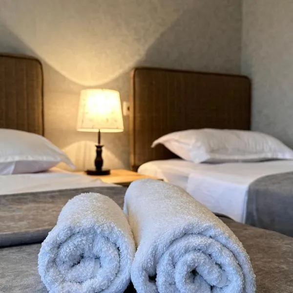 Guest House Melissa, hotel v mestu Duisi