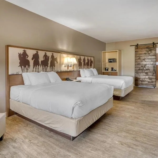 Best Western Bandera Suites & Saloon, готель у місті Бандера