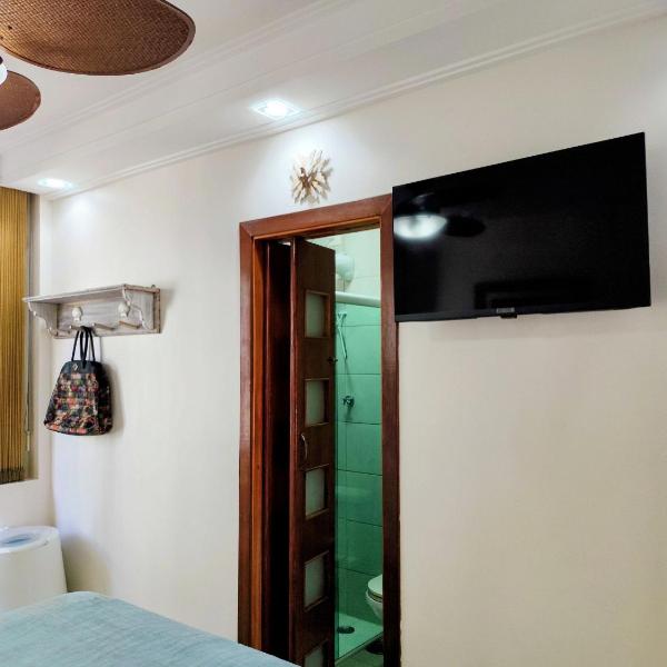 3D- Apartamento 2 Suítes com Ar Condicionado, 2 banheiros, Internet, 1 garagem - Beira Mar - Praia do Tombo - Guarujá - Foto 5