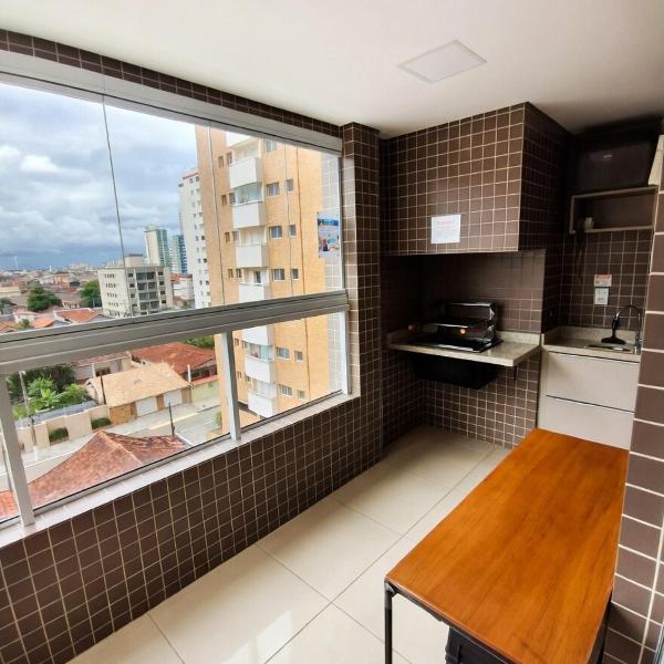 Apartamento Frente Mar com Suíte e Varanda Gourmet