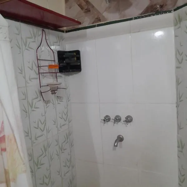 Apartamento comodo، فندق في أسونسيون