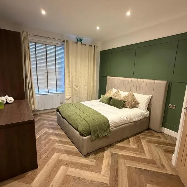 Studio flat in Manchester 10 mins from city centre, hotel in Manchester