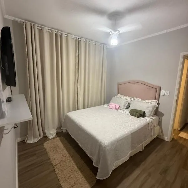 Casa de Hóspedes Ideal para Casais e Famílias, hotel i Serra Negra