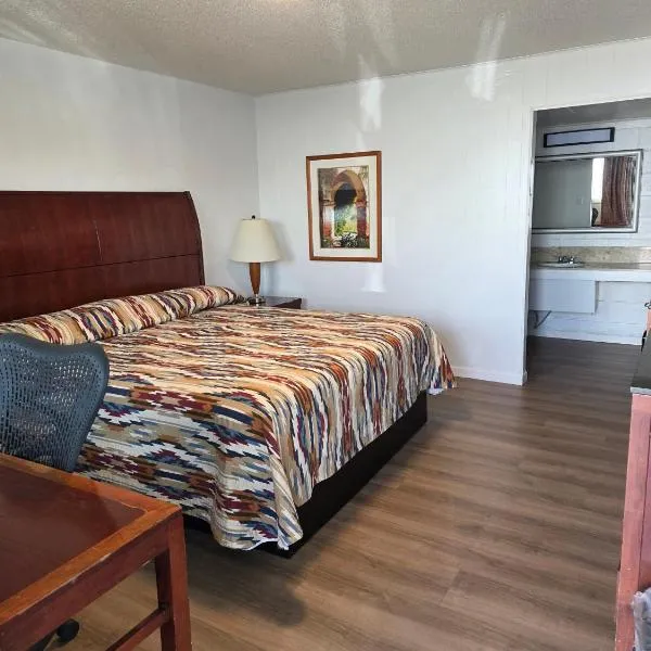 Economy Inn, hotel in Socorro