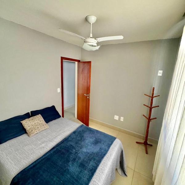 Apt Matheus Almeida - Anfitriões Gildo e Renata Localização privilegiada, conforto e seu amplo espaço são os seus diferenciais - Foto 4