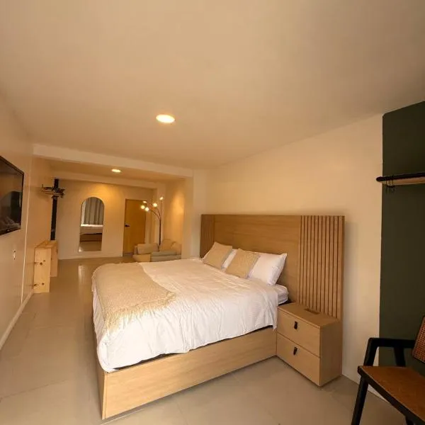 RA Suites โรงแรมในติฮัวนา