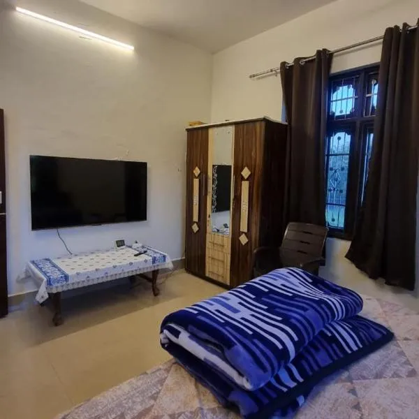 Baglamukhi Residency, Hotel in Kangra