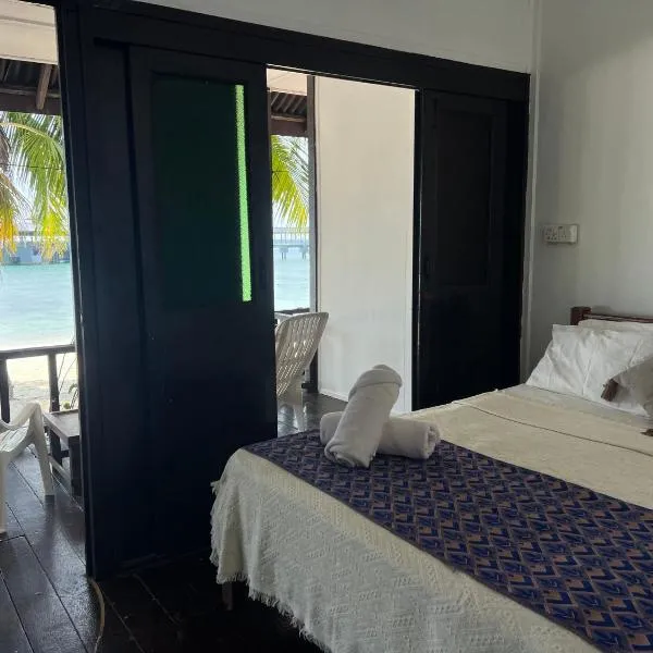 Maya Seaview Chalet, Coral Bay Perhentian Island, hotel in Perhentian Island