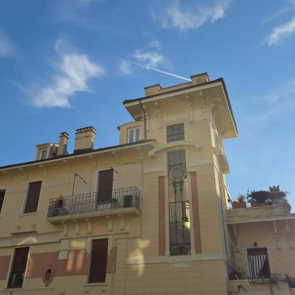 Loft Villa Gina, terzo piano, No Ascensore, hotel a Finale Ligure