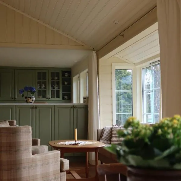 Scenic Mountain View House on the Panoramic Road, hotel in Stryn