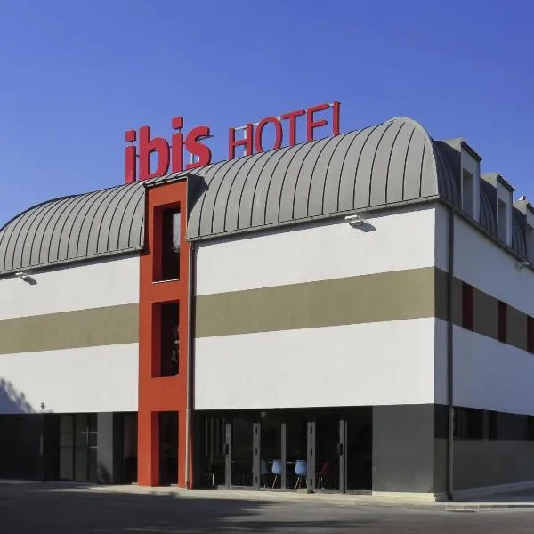 ibis Soissons, hotel en Soissons