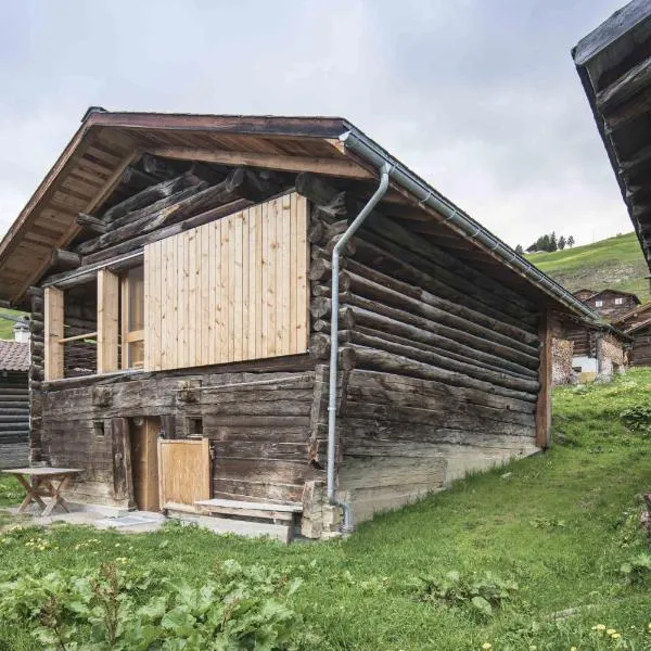 Mountain Cabin Mutten-Graubünden, hótel í Mutten